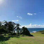 Studio Carambole Vue Mer - Piscines - Plages - Village Vacances Sainte Anne Guadeloupe